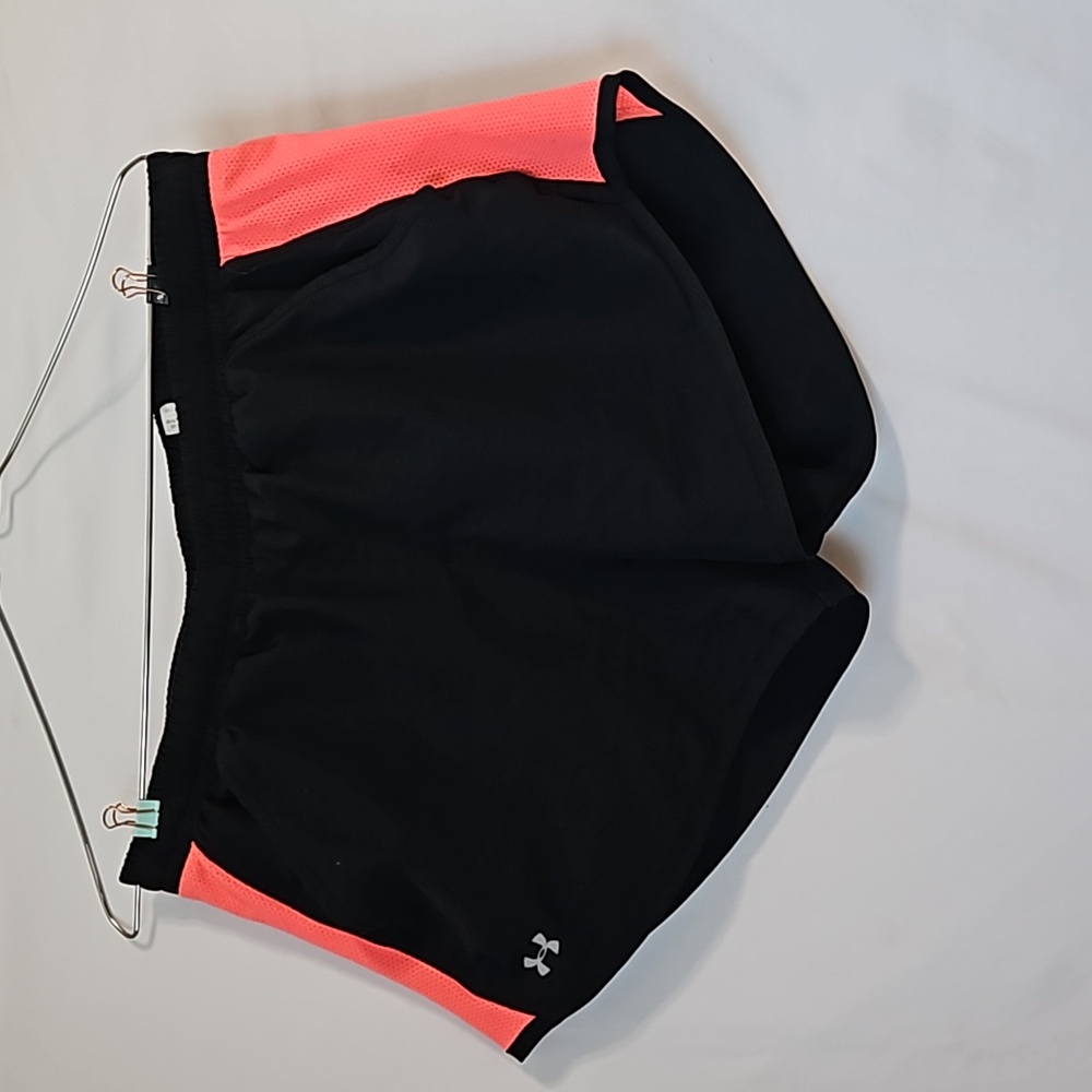 Black and neon pink heat gear under armor shorts